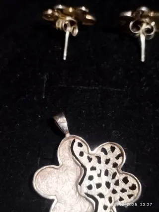 JUEGO PLATA COLGANTE Y PENDIENTES sellado 925
