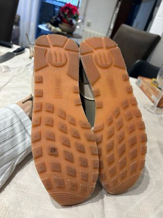 Deportivas MTM Beige y Verde Oliva