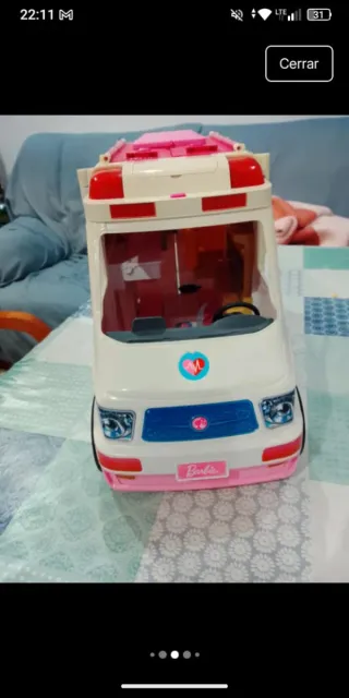 Ambulancia de juguete Barbie
