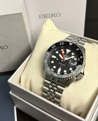 Reloj Seiko GMT Automático Negro