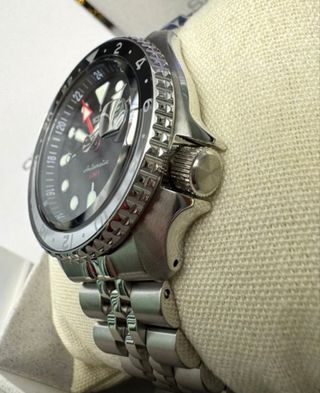 Reloj Seiko GMT Automático Negro