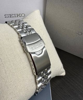 Reloj Seiko GMT Automático Negro
