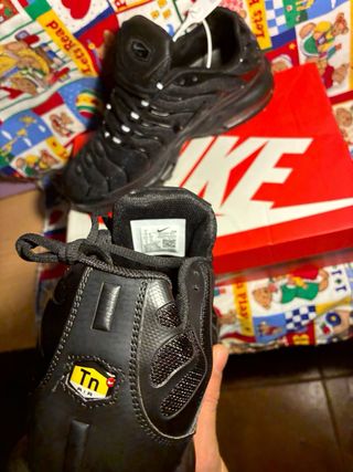 Zapatillas Nike TN Talla 44 Negras