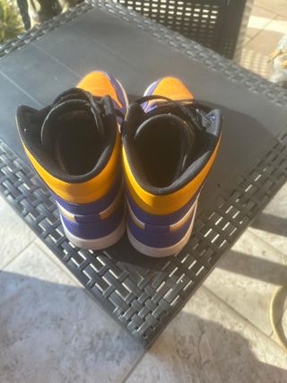 Scarpe Jordan Mid Arancioni Viola