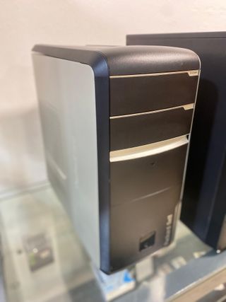 Packard Bell Ordenador Sobremesa Beige/Negro