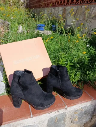 Botines BOSANOVA Negros Tacon Plataforma