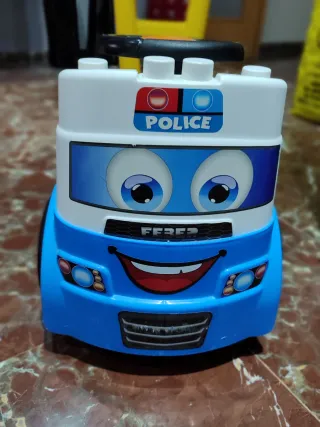 Correpasillos Policía