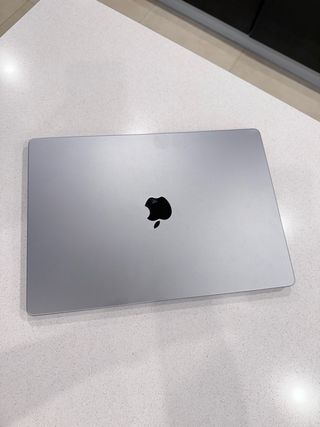 MacBook Pro 16 2021 16GB RAM 1TB