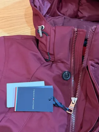 Parka Tommy Hilfiger de plumas