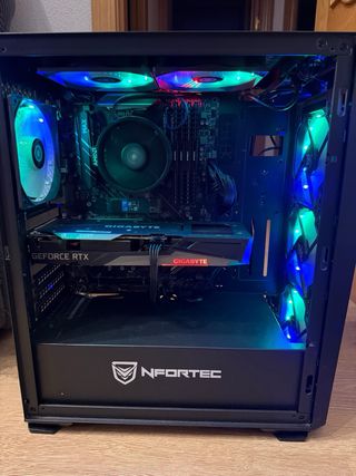 Nfortec PC Gaming con RGB