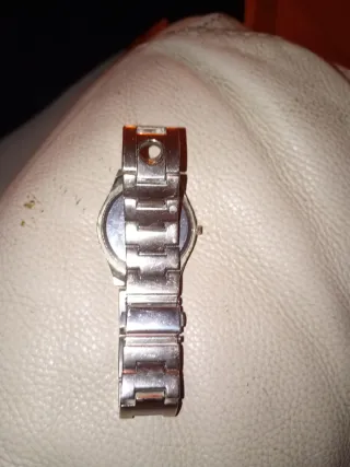 Reloj de hombre plateado