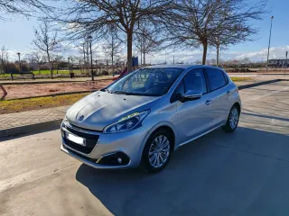 Peugeot 208 2018