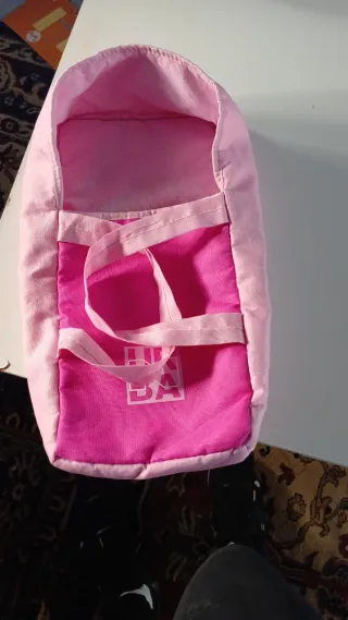 Bolso rosa para bebé muñeco