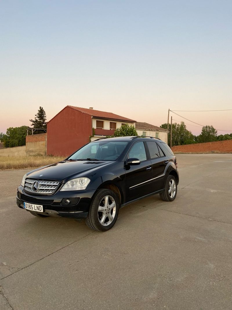 Mercedes-Benz Clase M 2006 - foto 1