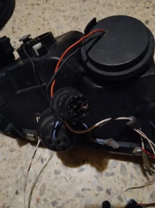 Faros Delanteros Audi A3 8L Ojos de Ángel