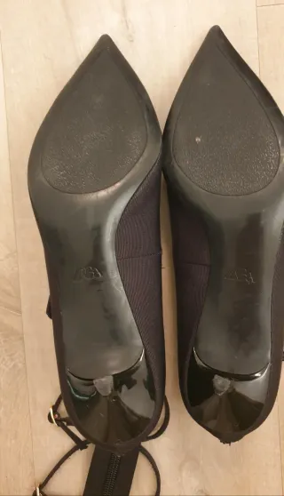 Zapatos Zara T37 Tacón Bajo Negro