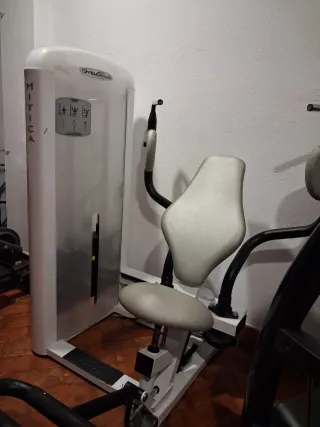 Máquina de Gimnasio MITICA
