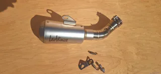 Escape LeoVince Kawasaki Z900 full o A2 2017-2025