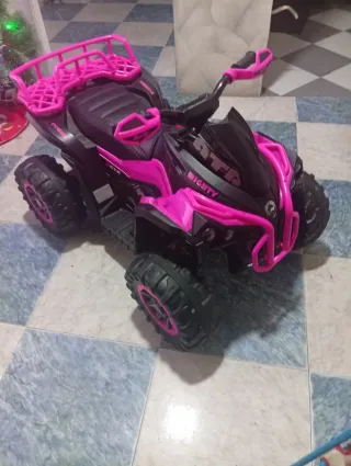 Quad eléctrico infantil rosa