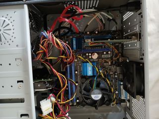 Torre PC Talius Intel Pentium Dual Core Negra