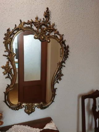 Espejo barroco dorado antiguo