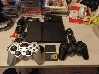 PS2 Slim + 2 Mandos + Accesorios