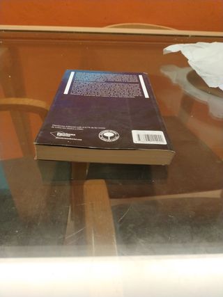 Bajo la piel del océano (Carlos Pedrós)