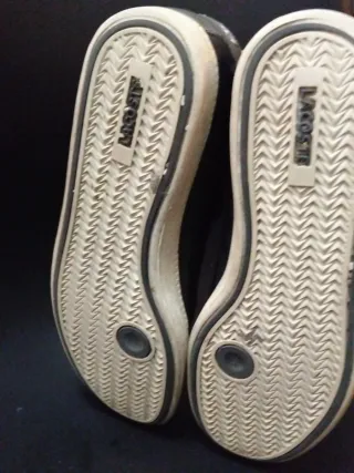 Zapatillas Lacoste Negras y Blancas