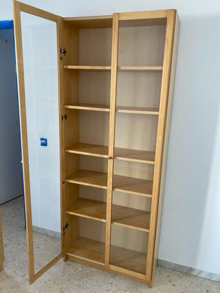 Estantería de madera Ikea