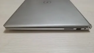 Dell Inspiron 15  3520  i5