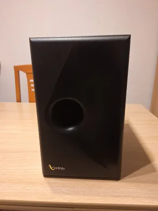 Infinity Subwoofer con sistema reflex(impecable).