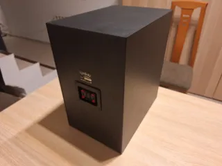 Infinity Subwoofer con sistema reflex(impecable).