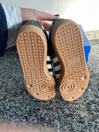 Zapatillas Adidas Samba Verde y Beige
