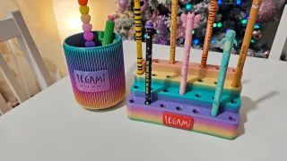 Set Barattolo + Espositore Portapenne Legami