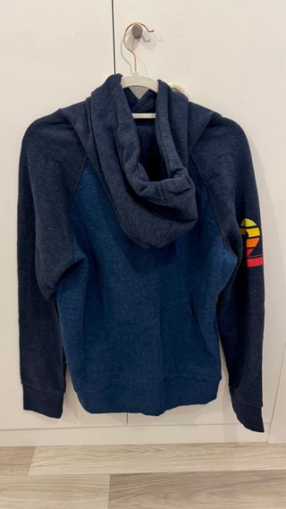 Sudadera Superdry con capucha