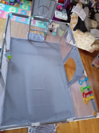 Parque infantil para bebés