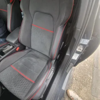 Volkswagen Golf gti clubsport 300