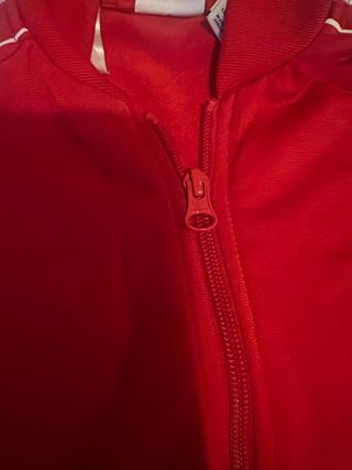 Chaqueta deportiva Adidas Roja