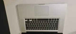 MacBook Pro A1286 Plata