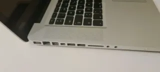 MacBook Pro A1286 Plata