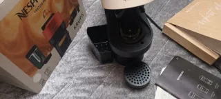 Cafetera Nespresso Vertuo Pop