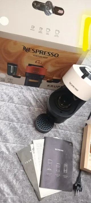 Cafetera Nespresso Vertuo Pop