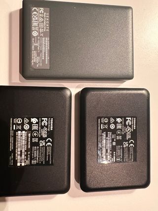Discos Duros 2TB/1TB Seagate y Toshiba