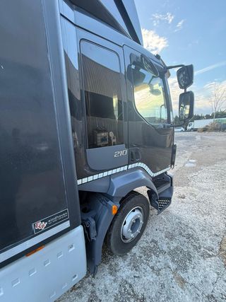 VOLVO FL 210 2016