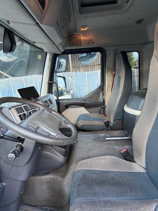 VOLVO FL 210 2016