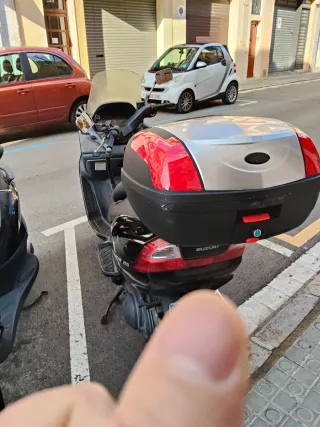 Suzuki Burgman 250 AN