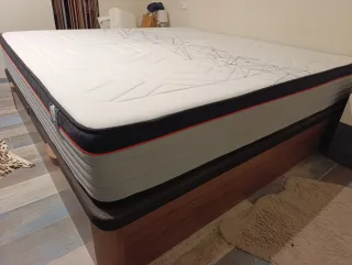 Colchón seminuevo 2x2