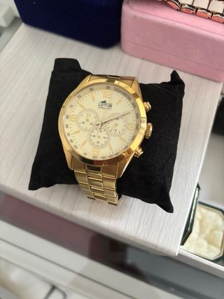 Reloj Lotus Dorado Cronógrafo