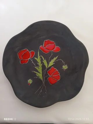 Piatto da parete vintage papaveri rossi antichità