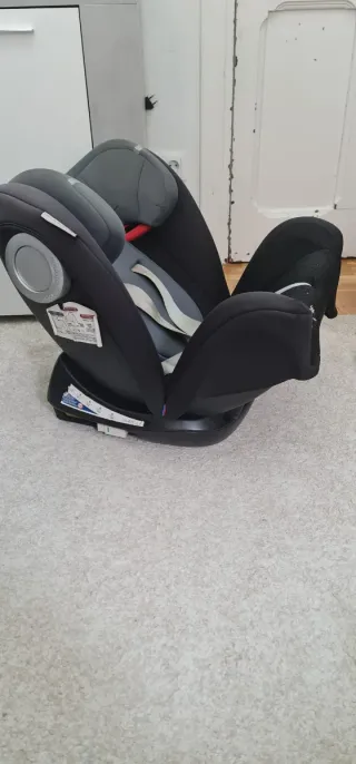 Seggiolino auto per bambini